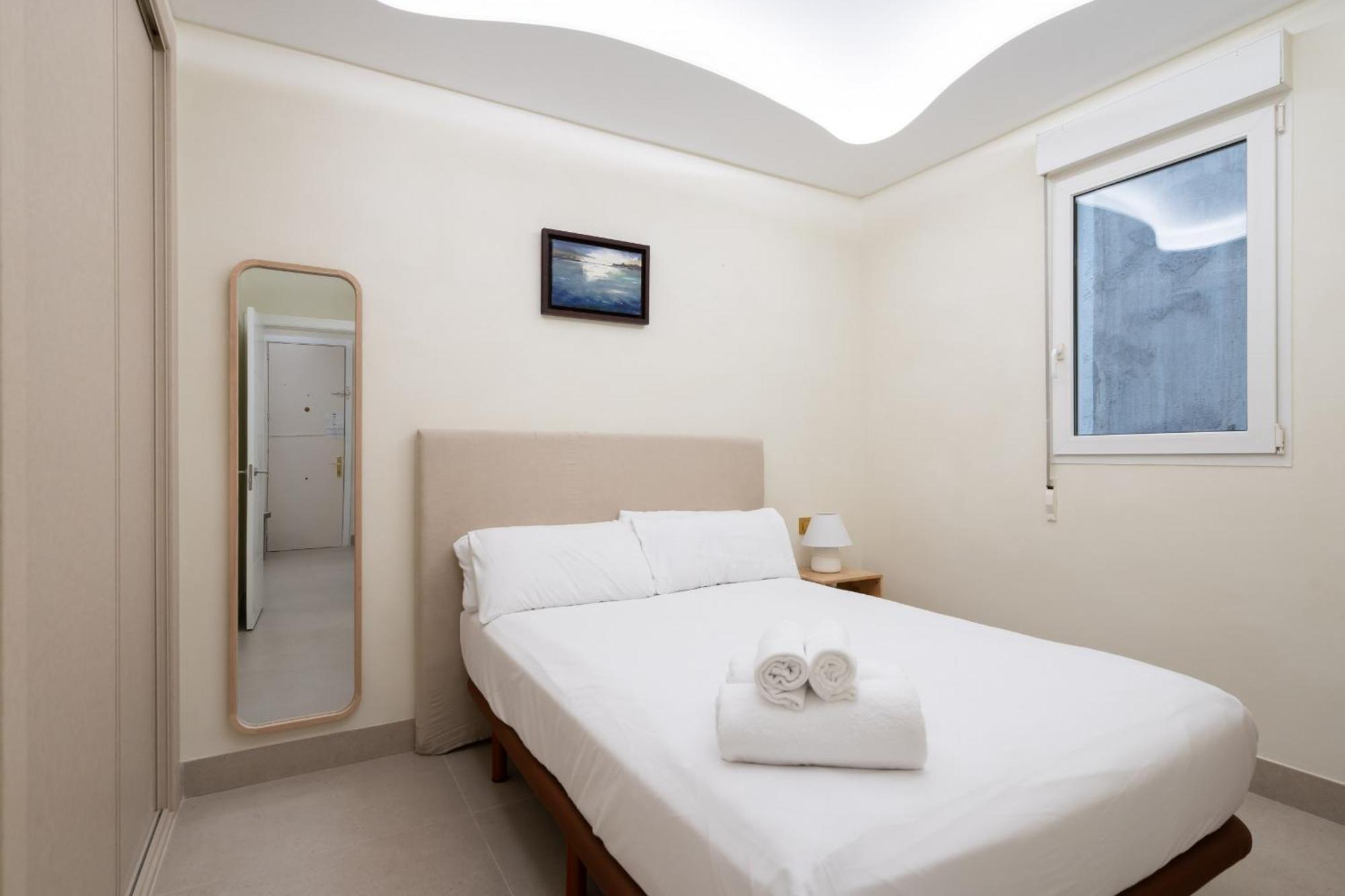 Apartamento Exclusivo En El Retiro Metro Ibiza Alquiler Temporal Madri Exterior foto